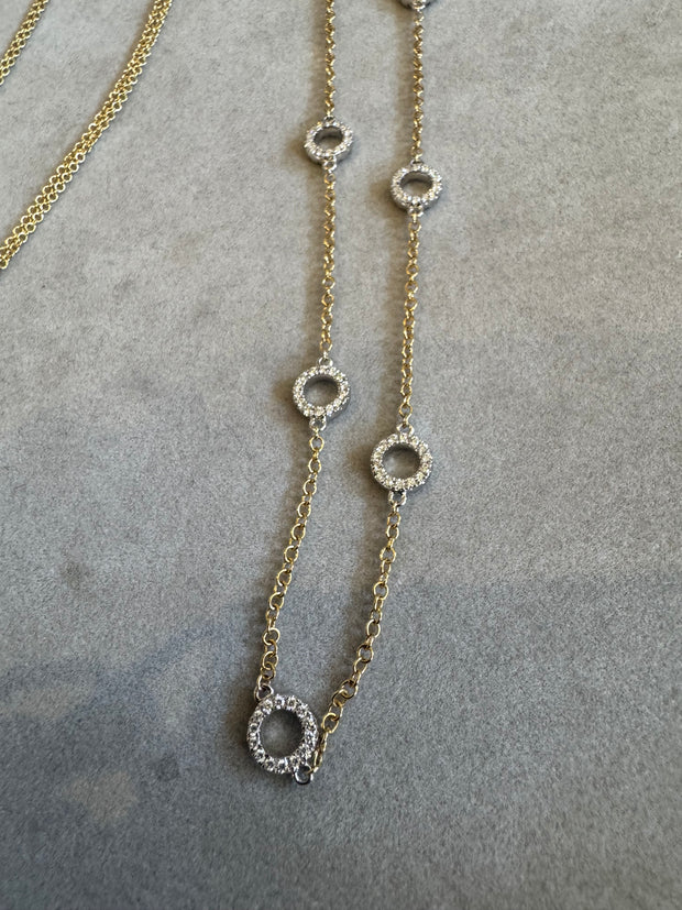 18KWY Diamond circle accent necklace