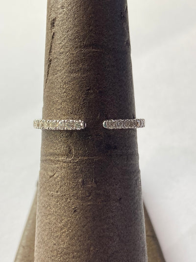 14KW Open shank diamond band 0.25cts.
