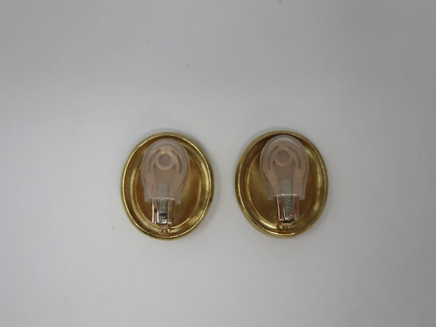 De Vroomen Clip On Oval Hammered Earrings 18KY