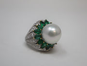 18K 15mm South Sea Pearl & Emerald Diamond Ring