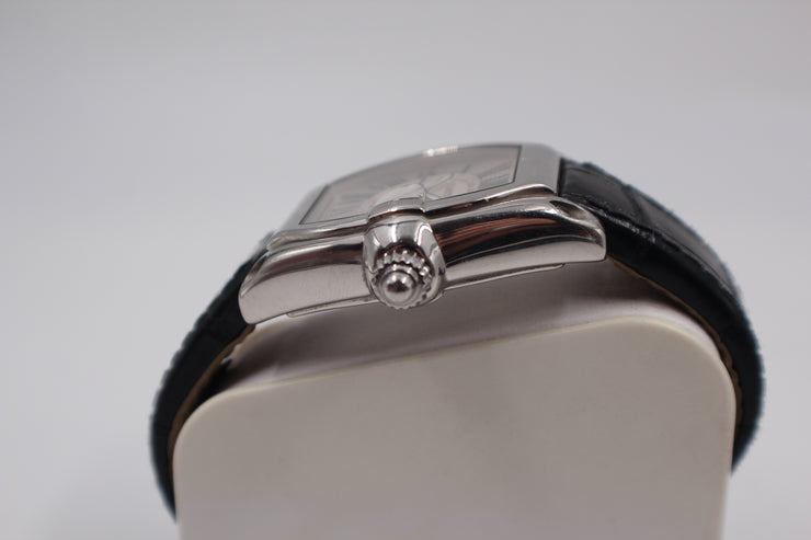 Cartier Roadster 38x44mm