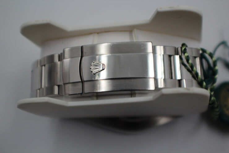 Rolex Datejust 2004 Smooth Bezel Stainless Steel 41mm Pre-Owned