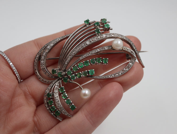 Platinum Emerald Brooch Large W/Diamond, Emerald, 2 Pearls