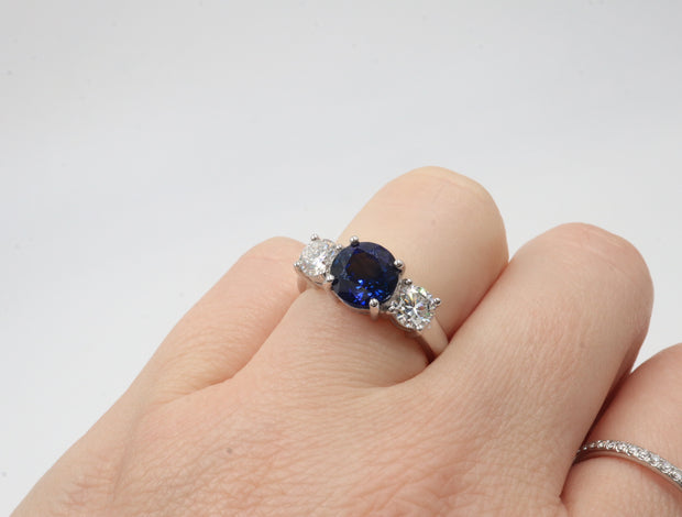 14K 2.71S .80CTW Three Stone Sapphire & Diamond Ring
