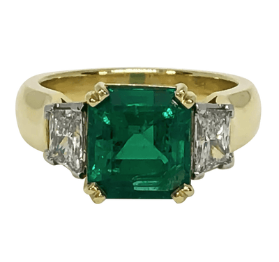 Mark Areias Jewelers Jewellery & Watches Handmade Custom Colombian Emerald and Diamond Ring 18 Karat Yellow Gold