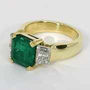 Mark Areias Jewelers Jewellery & Watches Handmade Custom Colombian Emerald and Diamond Ring 18 Karat Yellow Gold