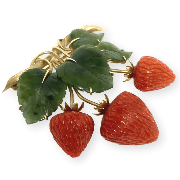 Mark Areias Jewelers Jewellery & Watches Lady's Strawberry Coral & Jade Leaf Brooch Pin 14K Yellow Gold 1950's