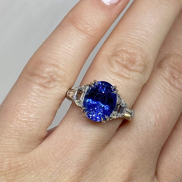 Mark Areias Jewelers Jewellery & Watches Natural Oval Blue Sapphire & Diamond Ring in Handmade Platinum Mounting 7.11 CT