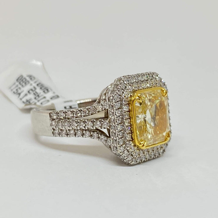 Mark Areias Jewelers Jewellery & Watches Radiant Fancy Intense Yellow Diamond Engagement Halo Ring 18 Karat 2.60 CT