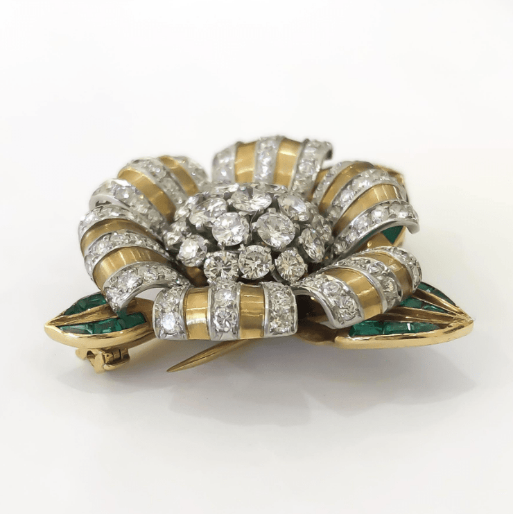 Mark Areias Jewelers Jewellery & Watches Vintage Van Cleef & Arpels Diamond and Emerald Brooch 18 Karat