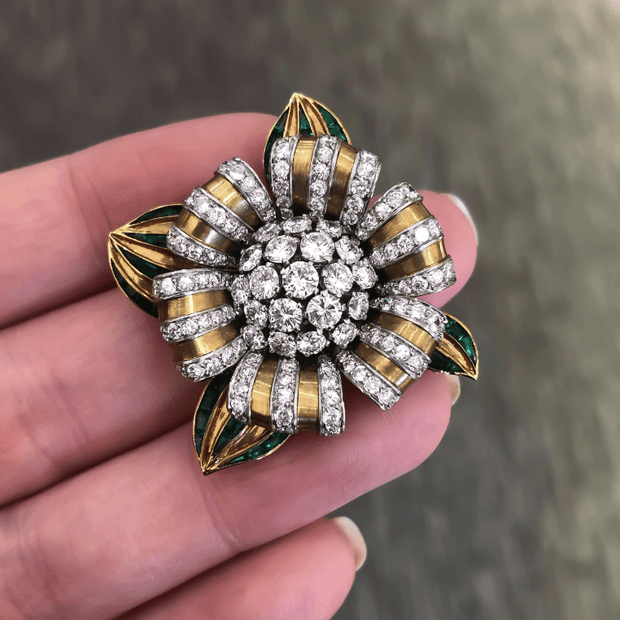 Mark Areias Jewelers Jewellery & Watches Vintage Van Cleef & Arpels Diamond and Emerald Brooch 18 Karat
