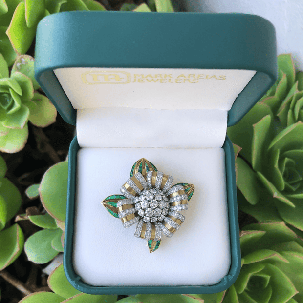 Mark Areias Jewelers Jewellery & Watches Vintage Van Cleef & Arpels Diamond and Emerald Brooch 18 Karat