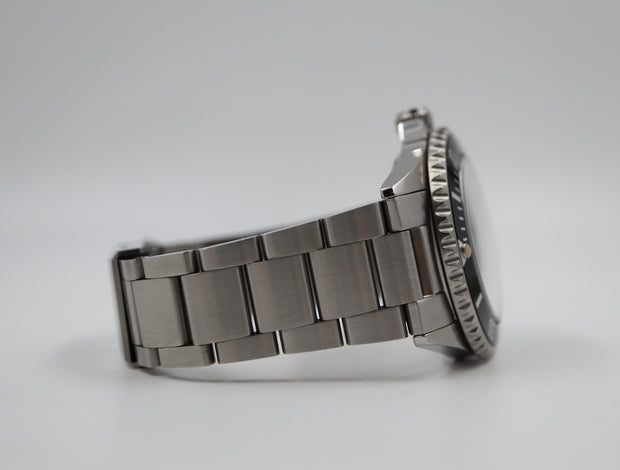 Steinhart "Ocean One" Black Diver 42mm