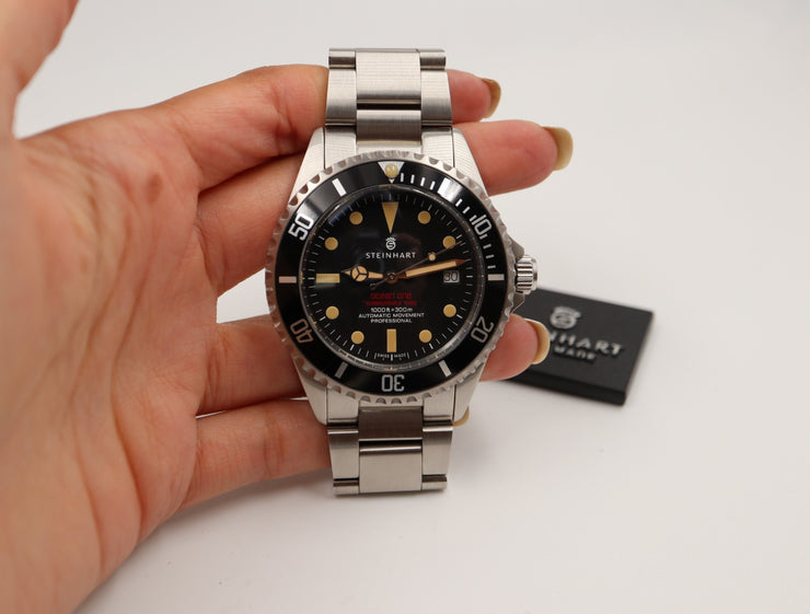 Steinhart "Ocean One" Black 2021 Diver With Date 42mm Pre-Owned